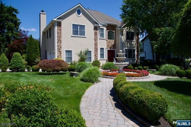 20 Hugenot Street, East Hanover Twp, NJ 07936