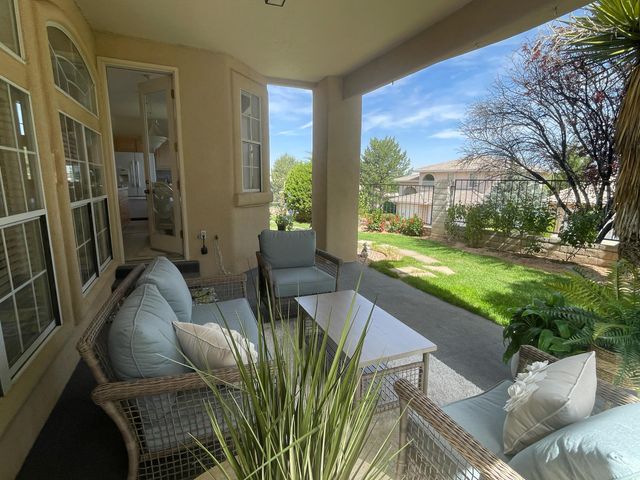 11035 Bridgepointe Court NE, Albuquerque, NM 87111