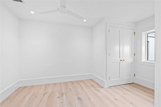 1860 Bay Road 306-E, Vero Beach, FL 32963