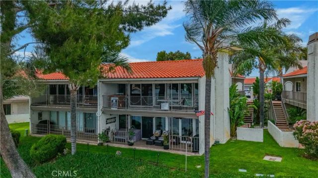 22212 Treasure Island 12, Canyon Lake, CA 92587