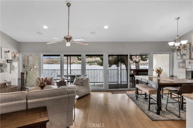 22212 Treasure Island 12, Canyon Lake, CA 92587