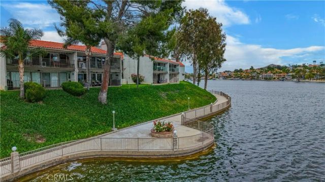22212 Treasure Island 12, Canyon Lake, CA 92587