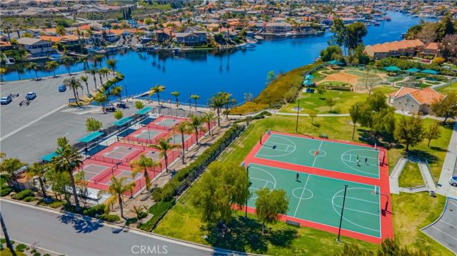 22212 Treasure Island 12, Canyon Lake, CA 92587