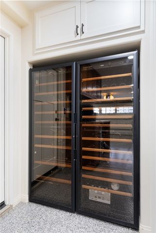 220 20th Street, Manhattan Beach, CA 90266