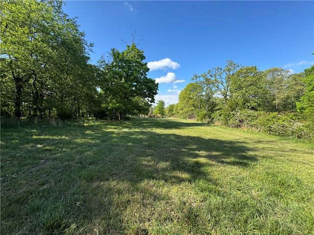 LOT 3 S Pleasant Valley Road, Decatur, AR 72722