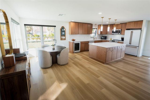 705 GULF BOULEVARD, Belleair Beach, FL 33786