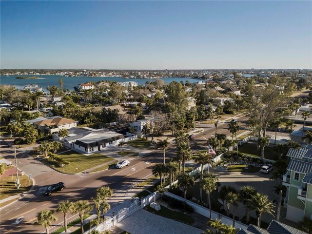 705 GULF BOULEVARD, Belleair Beach, FL 33786