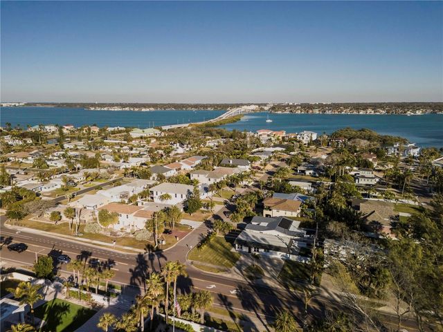 705 GULF BOULEVARD, Belleair Beach, FL 33786
