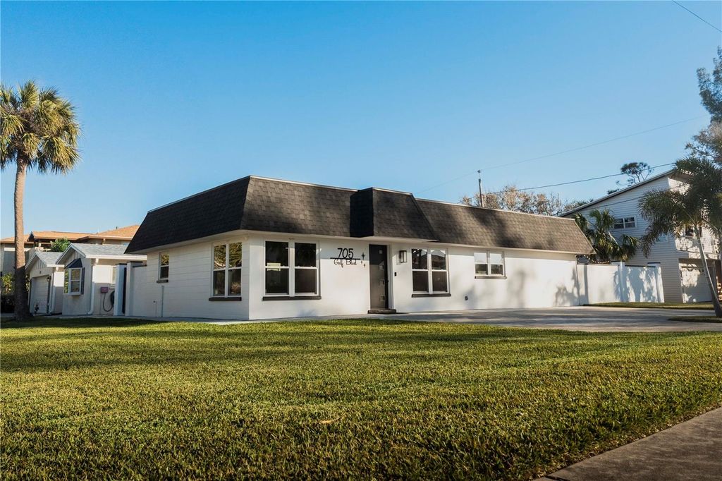705 GULF BOULEVARD, Belleair Beach, FL 33786