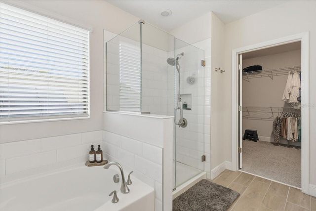 9611 LOST CREEK DRIVE, Winter Garden, FL 34787