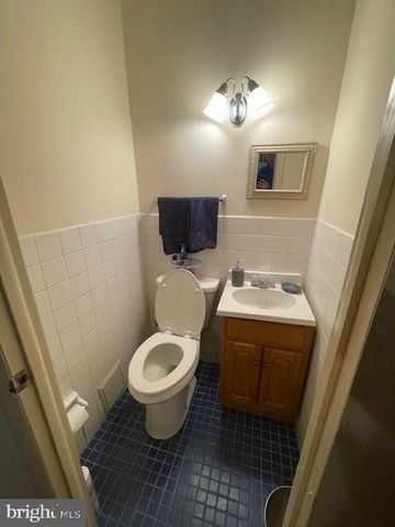 1010 N 67TH ST, Philadelphia, PA 19151