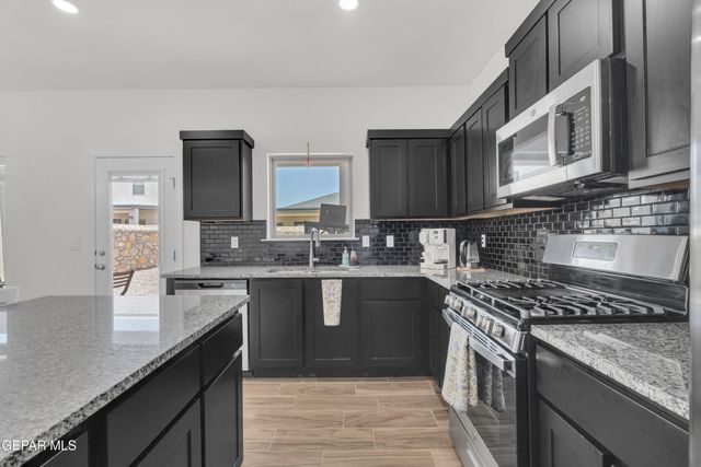 51049 Purple Mat Avenue, El Paso, TX 79934