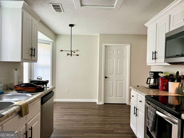 231 Cabernet Street, Athens, GA 30601
