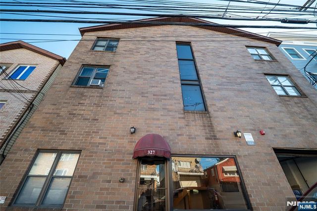 327 71st Street 1E, Guttenberg, NJ 07093