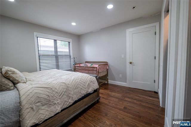 327 71st Street 1E, Guttenberg, NJ 07093