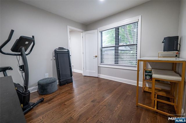 327 71st Street 1E, Guttenberg, NJ 07093