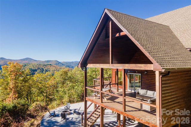 92 Cherahala Lane, Bryson City, NC 28713
