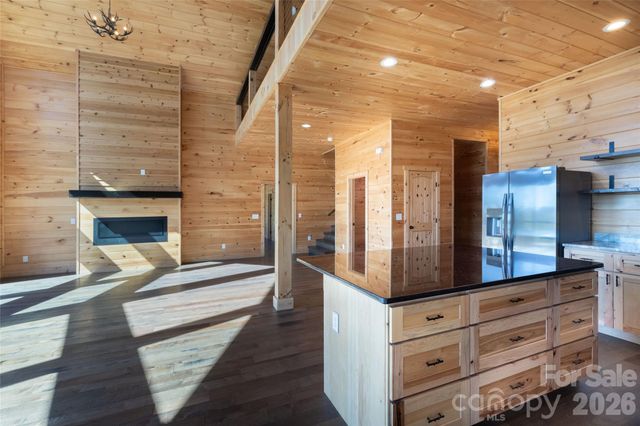 92 Cherahala Lane, Bryson City, NC 28713