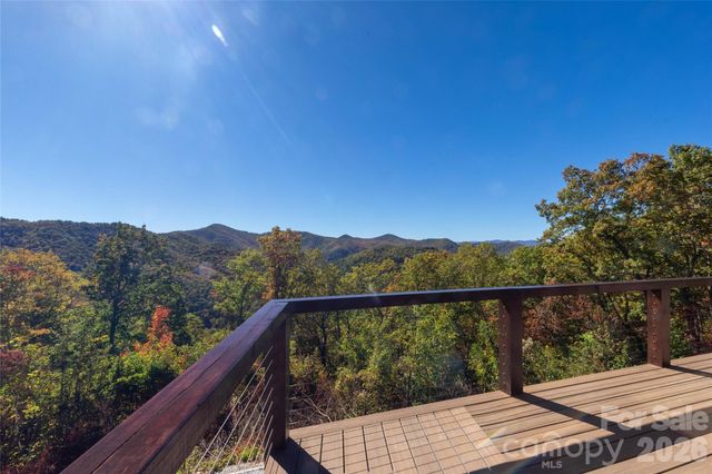 92 Cherahala Lane, Bryson City, NC 28713
