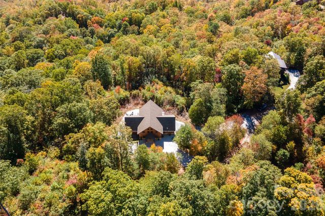 92 Cherahala Lane, Bryson City, NC 28713