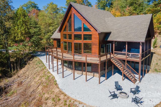 92 Cherahala Lane, Bryson City, NC 28713