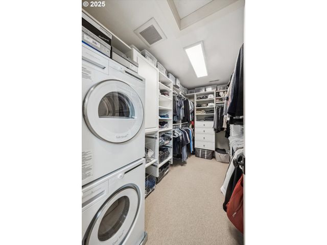 2550 DELLWOOD Dr, Lake Oswego, OR 97034