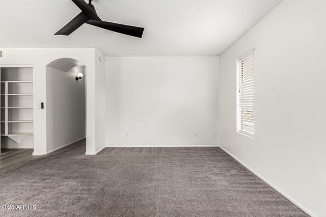 8431 S 50TH Drive, Laveen, AZ 85339