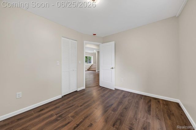 11700 Cornell Street, Taylor, MI 48180