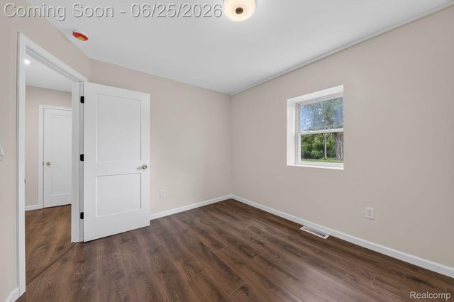 11700 Cornell Street, Taylor, MI 48180