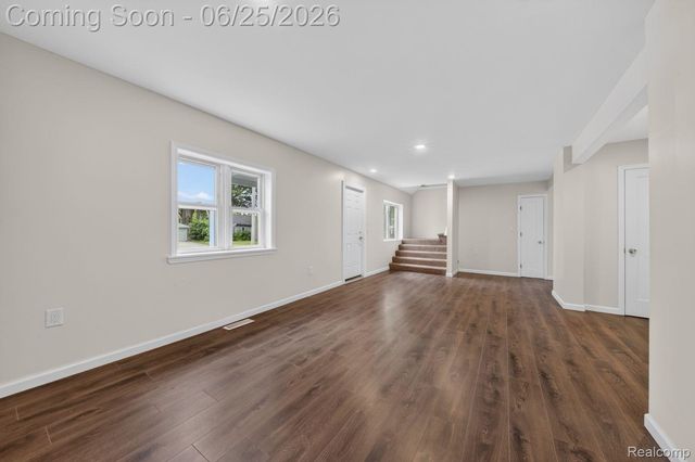 11700 Cornell Street, Taylor, MI 48180