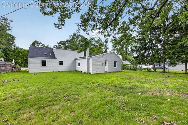 11700 Cornell Street, Taylor, MI 48180