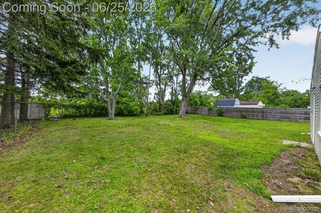 11700 Cornell Street, Taylor, MI 48180
