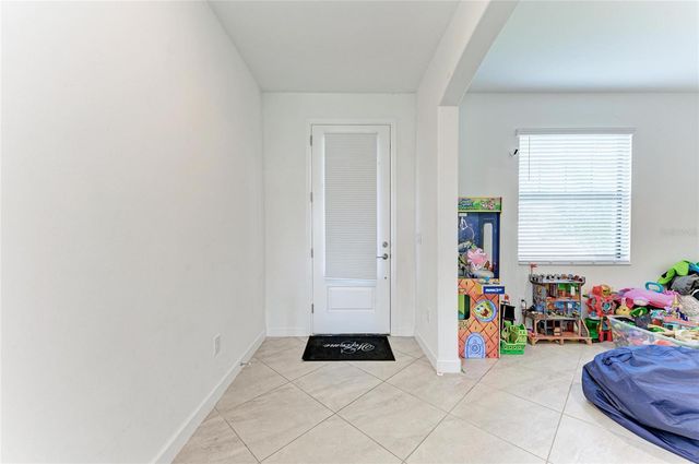 5325 CORAL REEF WAY, Bradenton, FL 34211