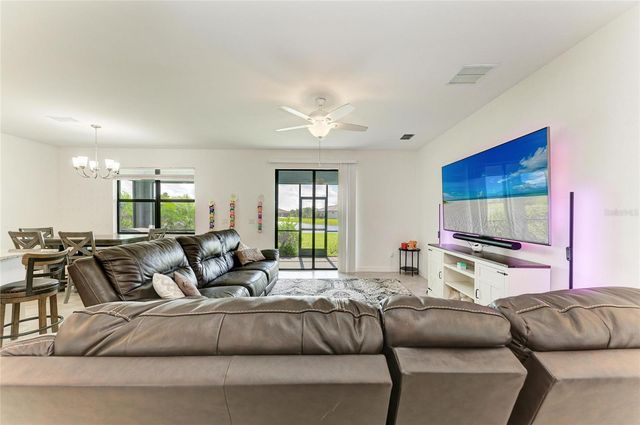 5325 CORAL REEF WAY, Bradenton, FL 34211