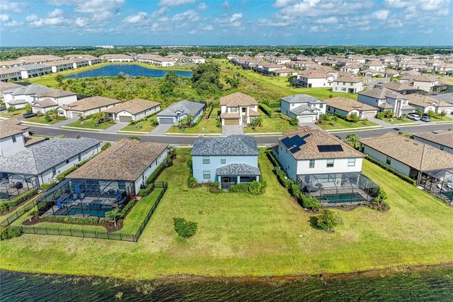5325 CORAL REEF WAY, Bradenton, FL 34211