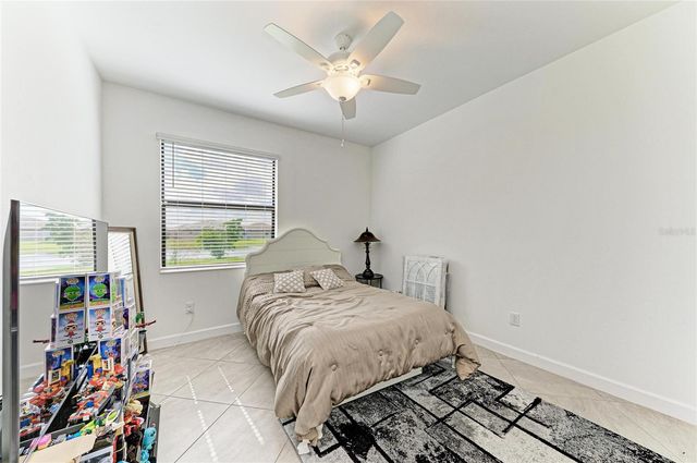 5325 CORAL REEF WAY, Bradenton, FL 34211