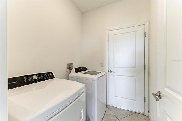 5325 CORAL REEF WAY, Bradenton, FL 34211