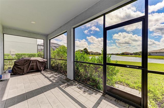 5325 CORAL REEF WAY, Bradenton, FL 34211