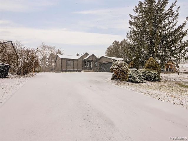 28139 Greening Street, Farmington, MI 48334