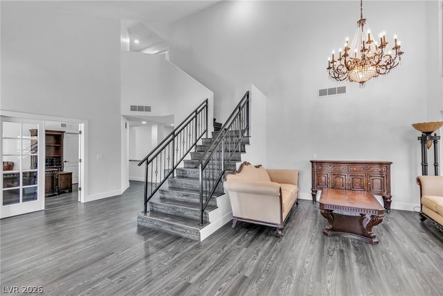 9504 Treasure Beach Court, Las Vegas, NV 89117