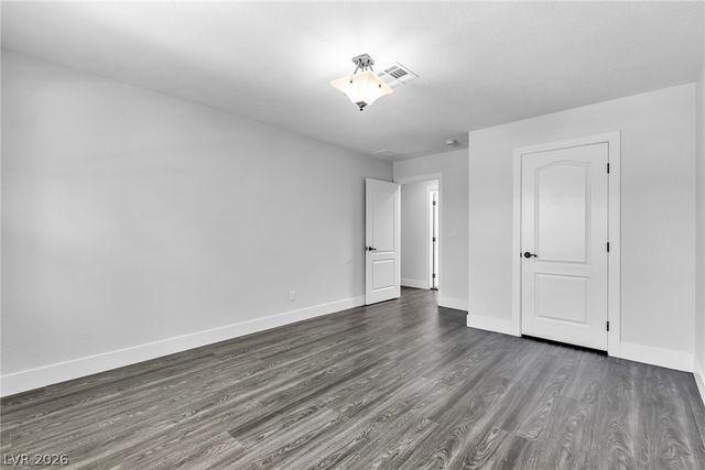 9504 Treasure Beach Court, Las Vegas, NV 89117