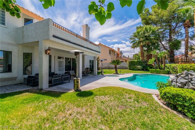 9504 Treasure Beach Court, Las Vegas, NV 89117