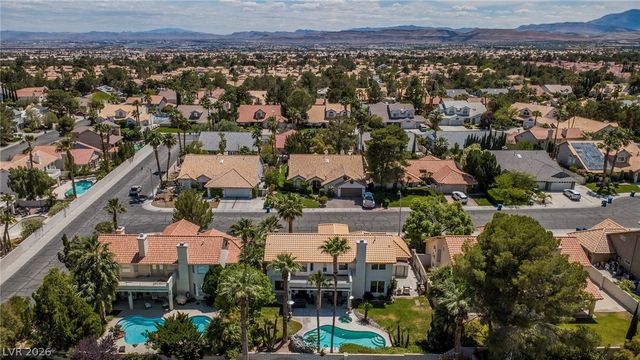 9504 Treasure Beach Court, Las Vegas, NV 89117