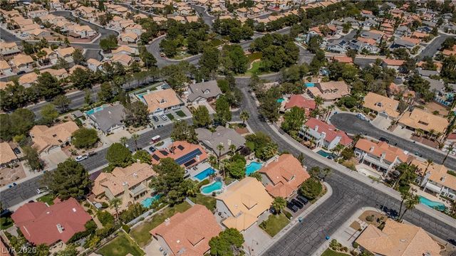 9504 Treasure Beach Court, Las Vegas, NV 89117