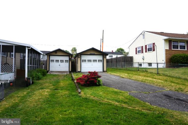 2200 ELDER DR, Wilmington, DE 19808