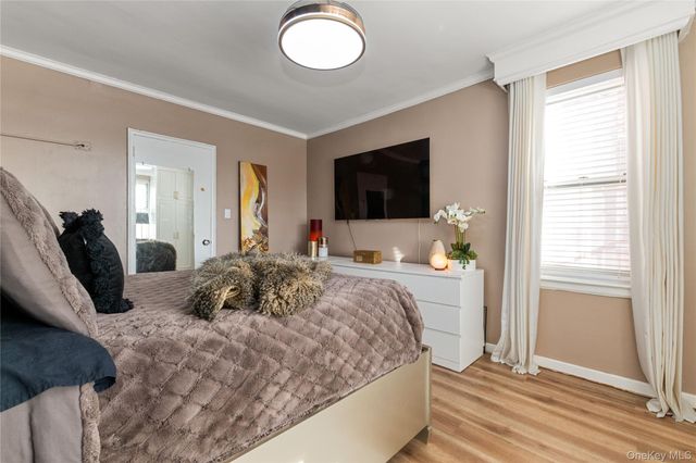 83-33 Austin Street 3D, Kew Gardens, NY 11415