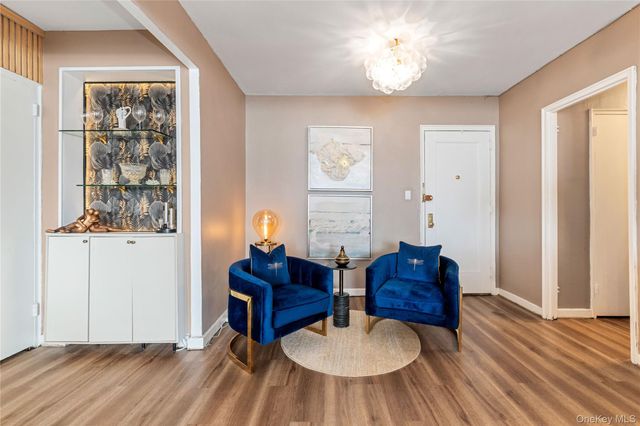 83-33 Austin Street 3D, Kew Gardens, NY 11415