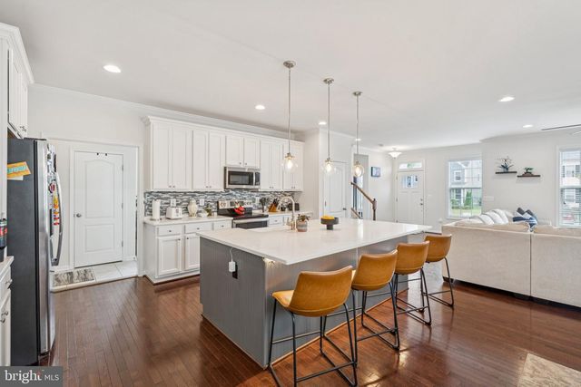 991 COASTAL AVE, Stafford, VA 22554