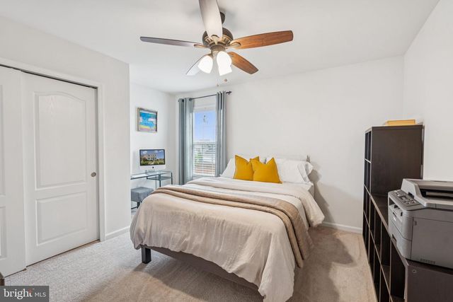 991 COASTAL AVE, Stafford, VA 22554