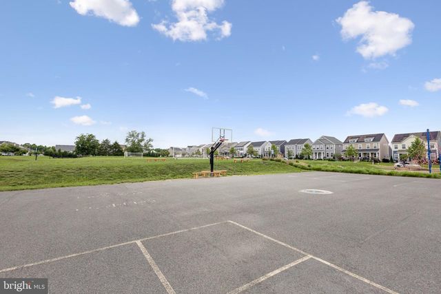 991 COASTAL AVE, Stafford, VA 22554